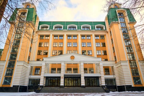 На посаду студентського ректора УДФСУ претендують 3 кандидати На посаду студентського ректора УДФСУ претендують 3 кандидати