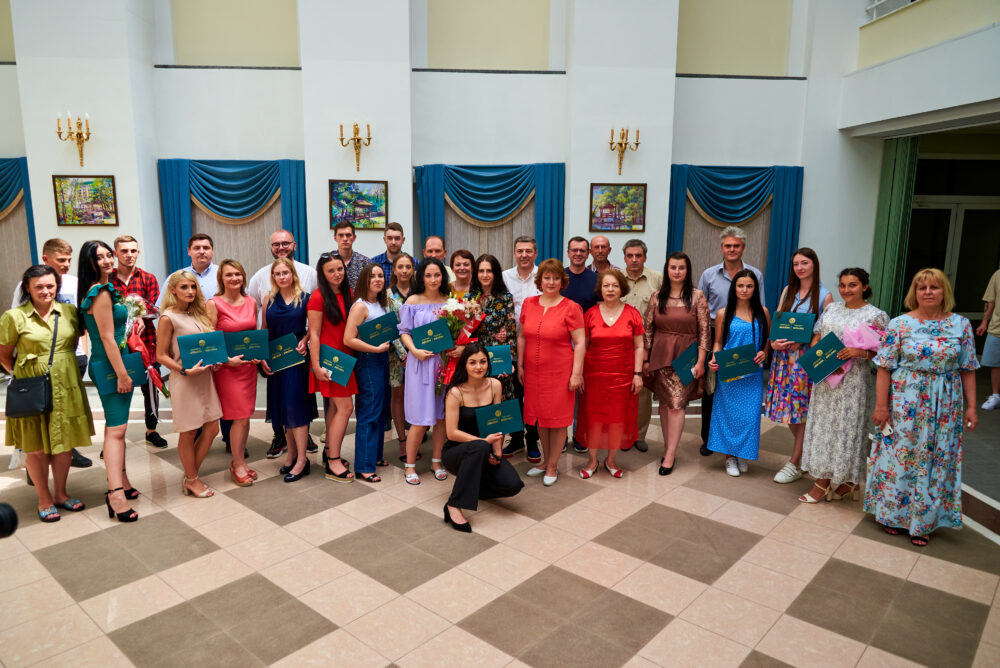 В Університеті ДФС України відбулося урочисте вручення дипломів психологам-бакалаврам ННІ гуманітарних наук