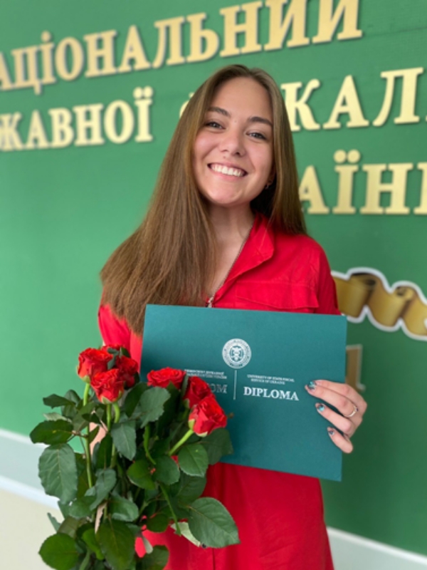 Студентка Податкового університету Марія Нізельська здобула перемогу у ІІІ Міжнародному конкурсі студентських науково-дослідницьких робіт з економіки (Комрат, Молдова)